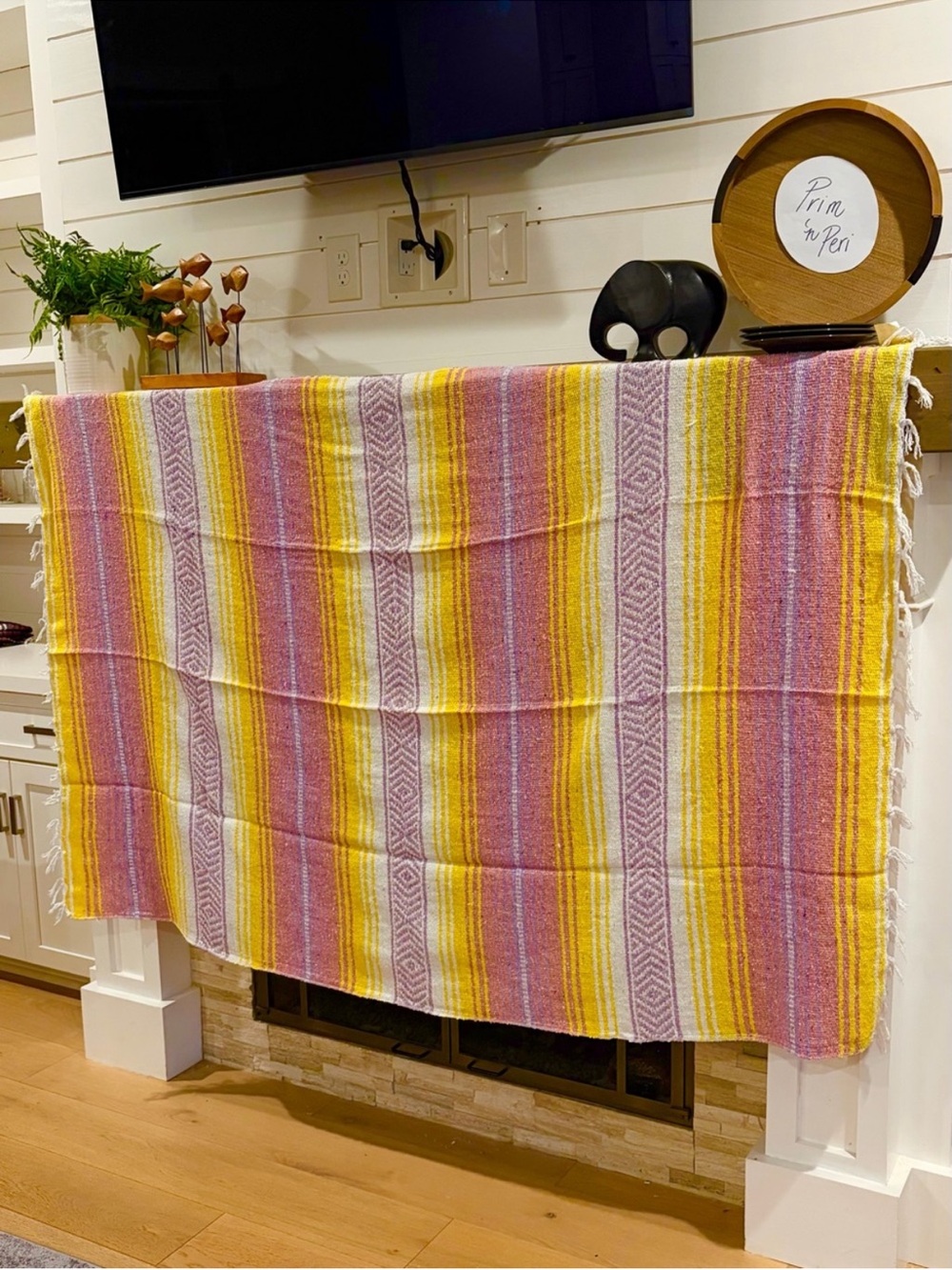 Mexican Falsa Blanket – Woven Striped Serape Throw with Fringe - Picture 4 of 10